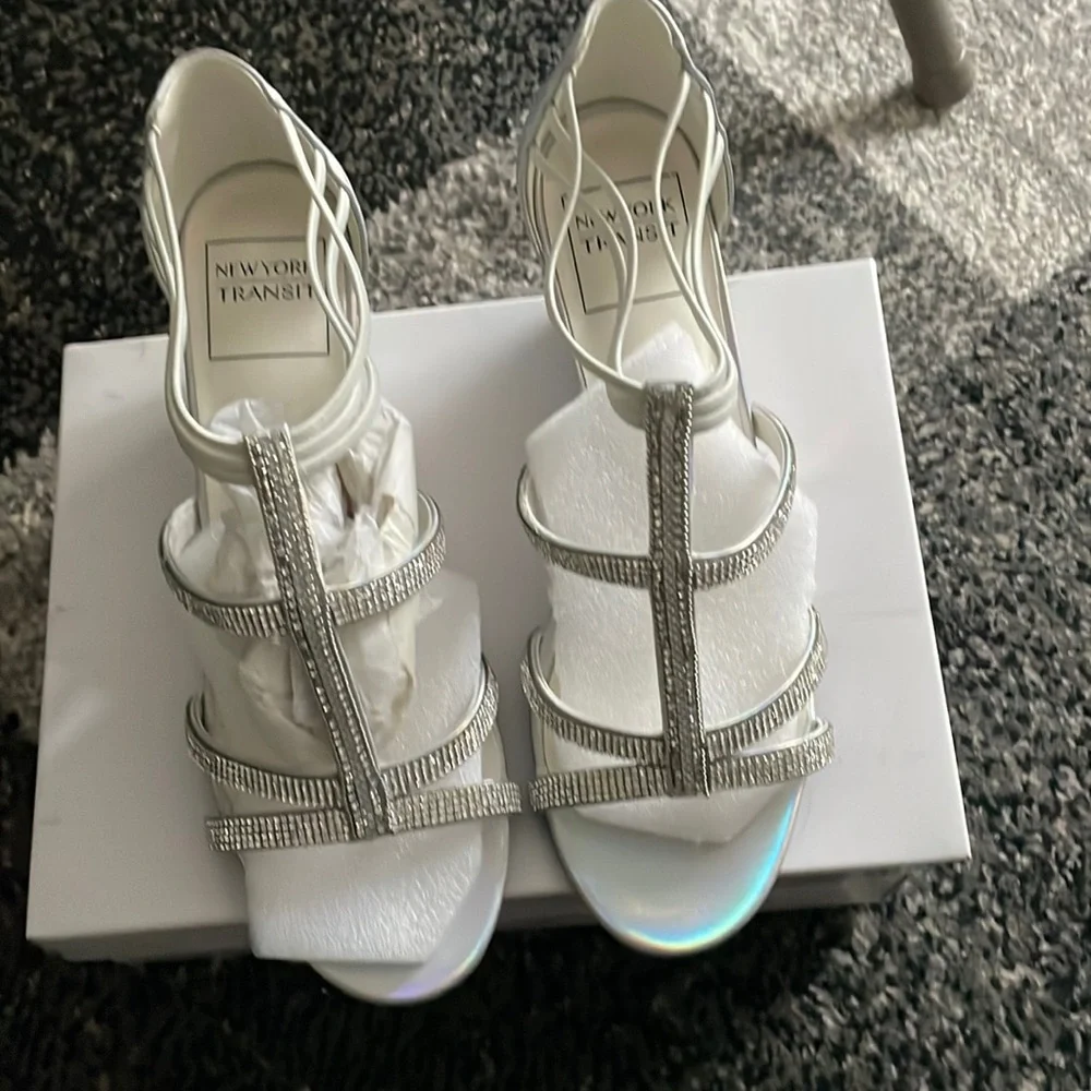 Shoes - Picture 1 of 3